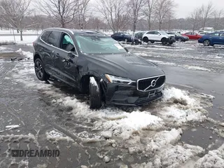 2020 Volvo XC60 Momentum with VIN YV4A22RK4L1549176, listed as a IAAI auction lot 41559156 with 44,654 mi miles and . Bid and sale history available at DreamBid. Image 1.
