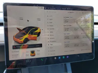 2024 Tesla Model Y z VIN 7SAYGDEDXRF991226, wystawiony jako Copart lot #62090255 z przebiegiem 42 853 mil mil oraz Szkoda całkowita • Salvage title. Historia ofert i sprzedaży dostępna na DreamBid. Obrazek 9.