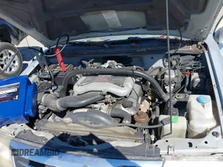 2002 Suzuki XL-7 Standard with VIN JS3TX92V724111616, listed as a IAAI auction lot 41642618 with 197,295 mi miles. Bid and sale history available at carsss.com. Image 10.