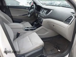 2016 Hyundai Tucson Limited with VIN KM8J33A23GU215481, listed as a IAAI auction lot 42202341 with 97,693 mi miles. Bid and sale history available at carsss.com. Image 5.