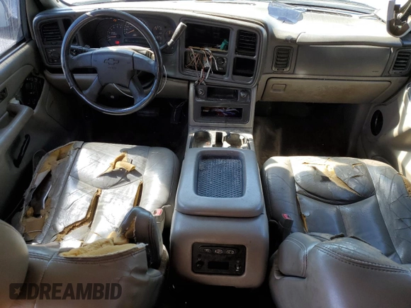 2004 Chevrolet Tahoe LS z VIN 1GNEC13Z04R220177, wystawiony jako Copart lot #48406255 z przebiegiem 215 167 mil mil oraz Szkoda całkowita • Salvage title. Historia ofert i sprzedaży dostępna na DreamBid. Obrazek 8.