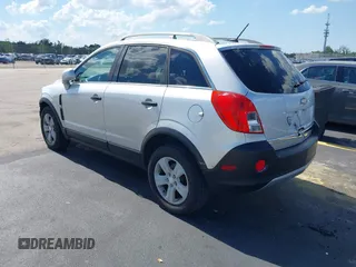 2013 Chevrolet Captiva Sport LS z VIN 3GNAL2EKXDS639719, wystawiony jako IAAI lot #42269437 z przebiegiem 111 361 mil mil oraz . Historia ofert i sprzedaży dostępna na DreamBid. Obrazek 3.
