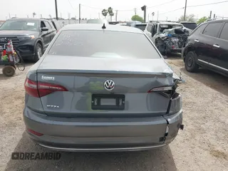 2021 Volkswagen Jetta S z VIN 3VWC57BU0MM032910, wystawiony jako IAAI lot #41836545 z przebiegiem 64 042 mil mil oraz . Historia ofert i sprzedaży dostępna na DreamBid. Obrazek 15.