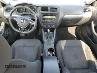 2015 Volkswagen Jetta SE with VIN 3VWD17AJ2FM314637, listed as a Copart auction lot 59715185 with 181,247 mi miles and Salvage title. Bid and sale history available at DreamBid. Image 8.