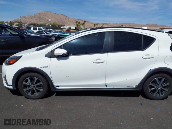 2018 Toyota Prius One with VIN JTDKDTB32J1599890, listed as a IAAI auction lot 42009820 with 57,959 mi miles and . Bid and sale history available at DreamBid. Image 14.