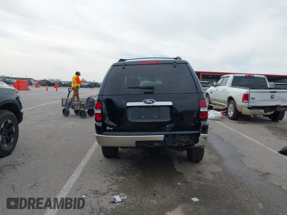 2008 Ford Explorer Eddie Bauer with VIN 1FMEU64E48UA79367, listed as a IAAI auction lot 41807919 with 211,458 mi miles. Bid and sale history available at carsss.com. Image 17.