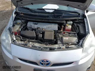 2011 Toyota Prius I with VIN JTDKN3DU0B0271362, listed as a IAAI auction lot 41499567 with 193,280 mi miles. Bid and sale history available at carsss.com. Image 10.