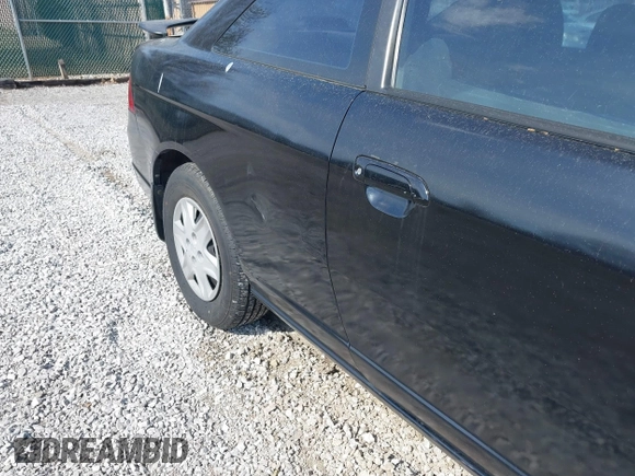 2003 Honda Civic LX with VIN 1HGEM22583L085950, listed as a IAAI auction lot 41791231 with 175,837 mi miles. Bid and sale history available at carsss.com. Image 6.