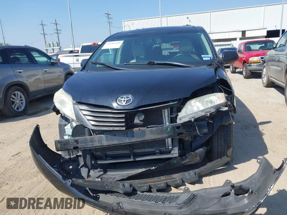 2014 Toyota Sienna XLE with VIN 5TDYK3DC2ES492554, listed as a IAAI auction lot 41685109 with 196,619 mi miles and . Bid and sale history available at DreamBid. Image 12.