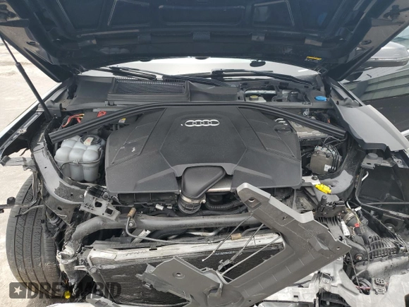 2020 Audi Q7 Premium z VIN WA1AXAF77LD011191, wystawiony jako Copart lot #59486735 z przebiegiem 46 783 mil mil oraz Nie do naprawy • Non repairable. Historia ofert i sprzedaży dostępna na DreamBid. Obrazek 12.