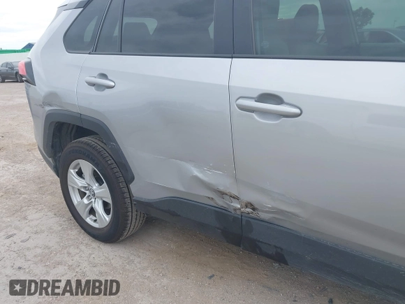 2020 Toyota RAV4 XLE with VIN 2T3W1RFV4LW094687, listed as a IAAI auction lot 42652039 with 56,693 mi miles and . Bid and sale history available at DreamBid. Image 19.