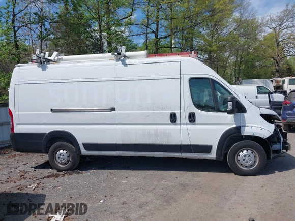 2023 Ram ProMaster Cargo with VIN 3C6MRVJG9PE519735, listed as a IAAI auction lot 41995842 with 30,745 mi miles and . Bid and sale history available at DreamBid. Image 13.