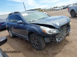 2014 Subaru Outback Premium z VIN 4S4BRBCC7E3216073, wystawiony jako IAAI lot #42084199 z przebiegiem 219 806 mil mil oraz . Historia ofert i sprzedaży dostępna na DreamBid. Obrazek 1.