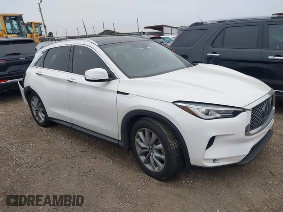 2020 Infiniti QX50 Autograph with VIN 3PCAJ5M1XLF115017, listed as a IAAI auction lot 41531655 with 40,824 mi miles and . Bid and sale history available at DreamBid. Image 1.