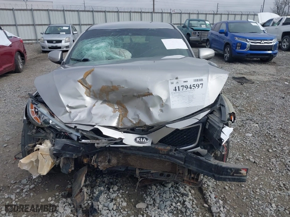2015 Kia Optima EX with VIN 5XXGN4A75FG405216, listed as a IAAI auction lot 41794597 with 237,403 mi miles. Bid and sale history available at carsss.com. Image 13.