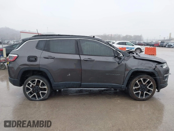 2018 Jeep Compass Limited with VIN 3C4NJDCB4JT115647, listed as a IAAI auction lot 41728750 with 127,290 mi miles and . Bid and sale history available at carsss.com. Image 14.