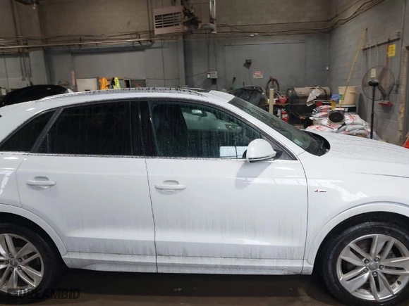 2018 Audi Q3 Premium Plus with VIN WA1JCCFS0JR020715, listed as a IAAI auction lot 41570098 with 88,280 mi miles. Bid and sale history available at carsss.com. Image 13.