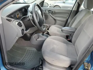 2001 Ford Focus SE with VIN 1FAFP36391W125656, listed as a Copart auction lot 42354995 with 84,482 mi miles and Salvage Title. Bid and sale history available at carsss.com. Image 7.