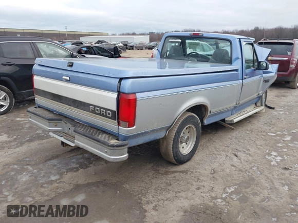 1996 Ford F-150 z VIN 1FTEF15NXTLC10297, wystawiony jako IAAI lot #41504038 z przebiegiem 120 251 mil mil oraz . Historia ofert i sprzedaży dostępna na DreamBid. Obrazek 4.