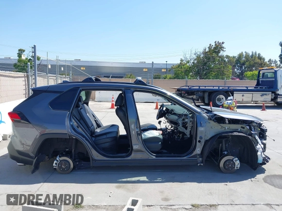 2024 Toyota RAV4 Hybrid XLE Premium with VIN 2T3B6RFV4RW048222, listed as a IAAI auction lot 42415103 with Not provided miles and . Bid and sale history available at DreamBid. Image 13.