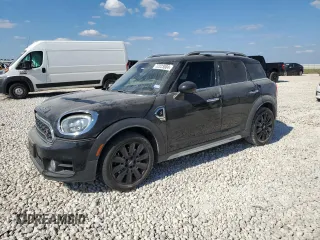 2018 MINI Countryman Cooper S with VIN WMZYT3C35J3E93209, listed as a Copart auction lot 72223584 with 88,070 mi miles and Salvage Title. Bid and sale history available at carsss.com. Image 1.
