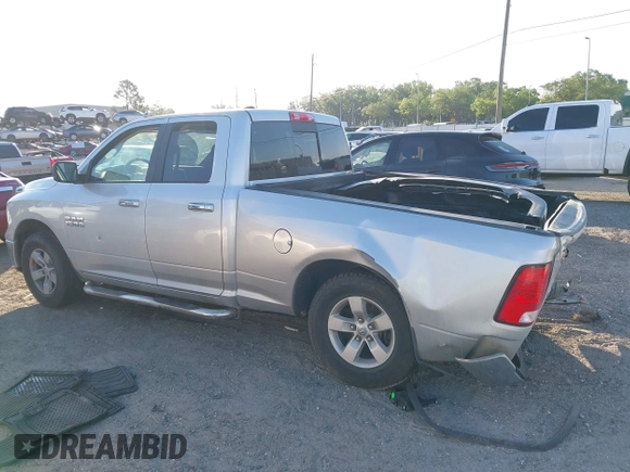 2018 Ram 1500 SLT z VIN 1C6RR6GG2JS119281, wystawiony jako IAAI lot #41897492 z przebiegiem 242 877 mil mil oraz . Historia ofert i sprzedaży dostępna na DreamBid. Obrazek 14.