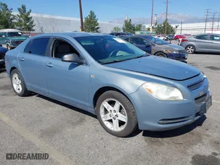 2008 Chevrolet Malibu LS w/1LS with VIN 1G1ZG57B68F288888, listed as a IAAI auction lot 41665485 with 186,024 mi miles. Bid and sale history available at carsss.com. Image 1.
