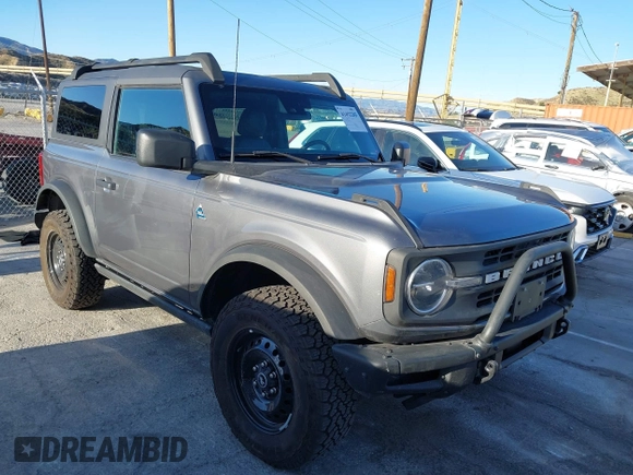 2023 Ford Bronco с VIN 1FMDE5CH4PLB60825, выставлен на аукционе IAAI как лот 41492285 с пробегом 10 017 миль миль и . История ставок и продаж доступна на DreamBid. Изображение 1.