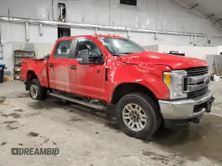 2017 Ford F-250 Lariat z VIN 1FT7W2B68HEE21604, wystawiony jako Copart lot #46724825 z przebiegiem 174 811 mil mil oraz Szkoda całkowita • Salvage title. Historia ofert i sprzedaży dostępna na DreamBid. Obrazek 4.