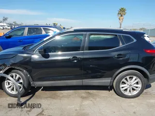 2019 Nissan Rogue Sport S with VIN JN1BJ1CPXKW233049, listed as a IAAI auction lot 42004455 with 63,427 mi miles. Bid and sale history available at carsss.com. Image 14.