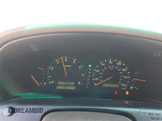 1998 Lexus SC 300 z VIN JT8CD32Z5W1004027, wystawiony jako Copart lot #48164775 z przebiegiem 132 030 mil mil oraz Szkody całkowita. Historia ofert i sprzedaży dostępna na DreamBid. Obrazek 9.