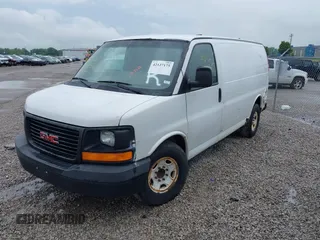 2012 GMC Savana Cargo z VIN 1GTW7FCA3C1186368, wystawiony jako IAAI lot #42127175 z przebiegiem 512 034 mil mil oraz . Historia ofert i sprzedaży dostępna na DreamBid. Obrazek 20.