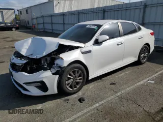 2020 Kia Optima LX z VIN 5XXGT4L36LG433280, wystawiony jako Copart lot #52545835 z przebiegiem 81 341 mil mil oraz Czysty tytuł • Clean title. Historia ofert i sprzedaży dostępna na DreamBid. Obrazek 1.