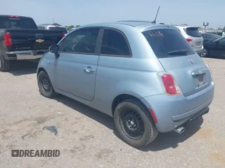 2013 FIAT 500 Pop z VIN 3C3CFFARXDT737103, wystawiony jako IAAI lot #42276502 z przebiegiem 108 215 mil mil oraz . Historia ofert i sprzedaży dostępna na DreamBid. Obrazek 3.