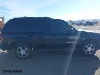 2004 Chevrolet TrailBlazer LS with VIN 1GNDT13S842254665, listed as a IAAI auction lot 40991990 with 279,045 mi miles. Bid and sale history available at carsss.com. Image 13.