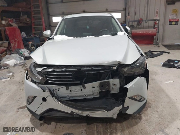 2016 Mazda CX-3 Grand Touring with VIN JM1DKBD73G0123915, listed as a IAAI auction lot 41321226 with 1 mi miles. Bid and sale history available at carsss.com. Image 11.