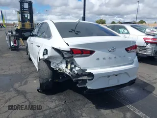 2019 Hyundai Sonata SEL with VIN 5NPE34AF5KH814027, listed as a IAAI auction lot 41787517 with 78,034 mi miles and . Bid and sale history available at DreamBid. Image 3.