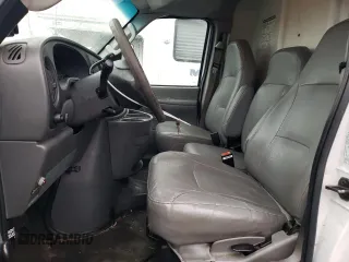 2006 Ford Econoline Cargo with VIN 1FDXE45S16HA83784, listed as a Copart auction lot 45242935 with 200,040 mi miles and Clean Title. Bid and sale history available at DreamBid. Image 7.