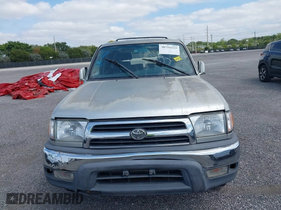 1999 Toyota 4Runner SR5 with VIN JT3GN86R9X0102254, listed as a IAAI auction lot 38751123 with Not Provided miles. Bid and sale history available at carsss.com. Image 12.