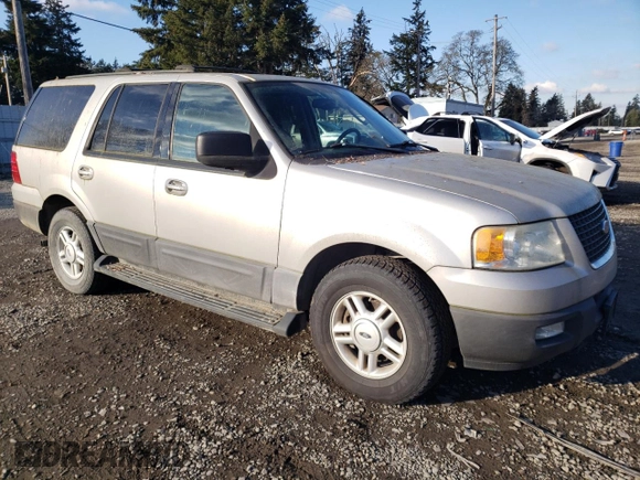 2004 Ford Expedition Special Service with VIN 1FMFU16L74LB11229, listed as a Copart auction lot 42020625 with 223,778 mi miles and Clean Title. Bid and sale history available at carsss.com. Image 4.