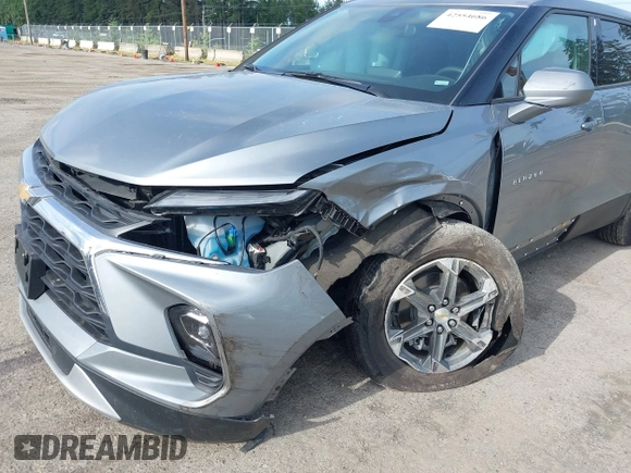 2025 Chevrolet Blazer LT with VIN 3GNKBHR45SS134772, listed as a IAAI auction lot 42554686 with 15,688 mi miles and . Bid and sale history available at DreamBid. Image 6.
