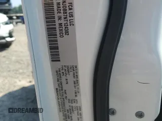 2022 Jeep Compass Latitude z VIN 3C4NJDBB7NT124382, wystawiony jako Copart lot #65059445 z przebiegiem 26 398 mil mil oraz Szkoda całkowita • Salvage title. Historia ofert i sprzedaży dostępna na DreamBid. Obrazek 13.