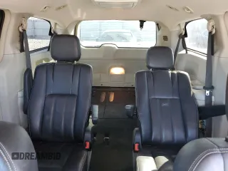 2014 Chrysler Town & Country Touring with VIN 2C4RC1BG5ER208161, listed as a Copart auction lot 43680645 with 160,926 mi miles and Salvage Title. Bid and sale history available at carsss.com. Image 10.
