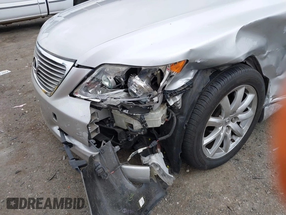 2008 Lexus LS 460 with VIN JTHBL46F185068226, listed as a IAAI auction lot 42068711 with 211,526 mi miles and . Bid and sale history available at DreamBid. Image 6.