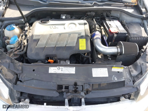2013 Volkswagen Golf TDI w/Sunroof & Nav with VIN WVWNM7AJ1DW031965, listed as a IAAI auction lot 41805349 with 184,738 mi miles. Bid and sale history available at carsss.com. Image 10.