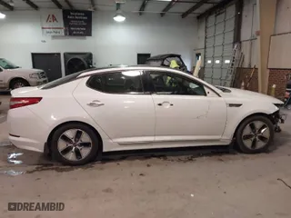 2012 Kia Optima Hybrid with VIN KNAGM4AD5C5023886, listed as a IAAI auction lot 41564218 with 124,305 mi miles. Bid and sale history available at carsss.com. Image 14.