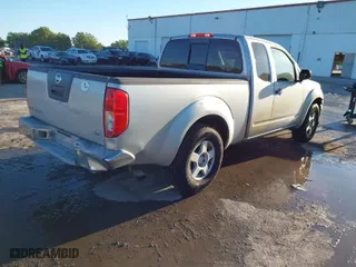 2005 Nissan Frontier 2WD Nismo with VIN 1N6AD06U95C407580, listed as a IAAI auction lot 41846682 with 162,647 mi miles. Bid and sale history available at carsss.com. Image 4.