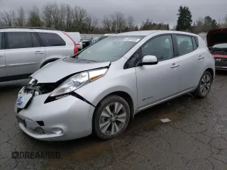 2015 Nissan LEAF SV with VIN 1N4AZ0CP6FC324845, listed as a Copart auction lot 43324283 with 53,815 mi miles. Bid and sale history available at carsss.com. Image 1.