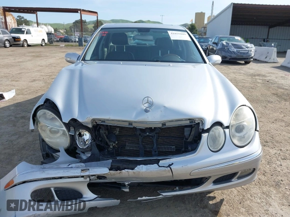 2006 Mercedes-Benz E 350 z VIN WDBUF56J96A907201, wystawiony jako IAAI lot #41855889 z przebiegiem 199 029 mil mil oraz . Historia ofert i sprzedaży dostępna na DreamBid. Obrazek 13.