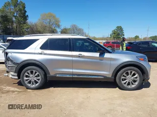 2021 Ford Explorer Limited with VIN 1FMSK8FHXMGA88644, listed as a IAAI auction lot 41833022 with 123,054 mi miles. Bid and sale history available at carsss.com. Image 14.